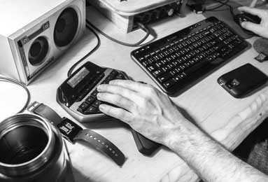 费城76人主场胜克利夫兰骑士：恩比德闪耀、安东尼三分盛宴